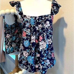 LEITH top blouse floral ruffled straps pleated size Medium side zipper